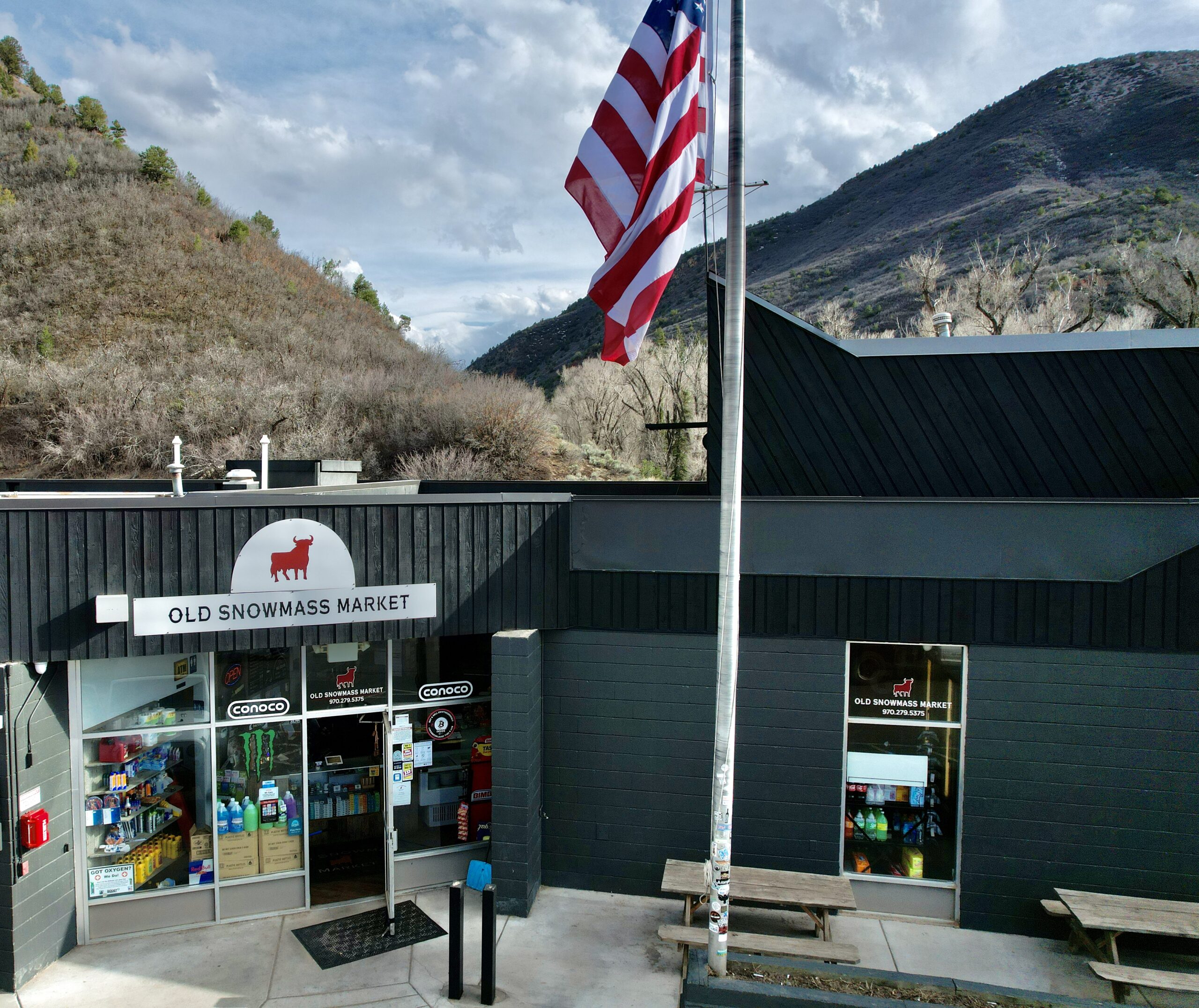old snowmass market storefront